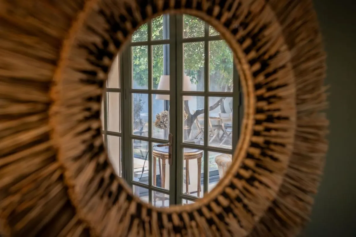 Maison De Famille Pres D'Avignon Piscine Les Angles  Hébergement de vacances